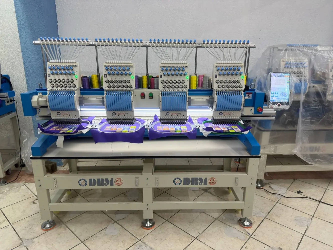 Equipo DBM de cuatro cabezas en instalaciones